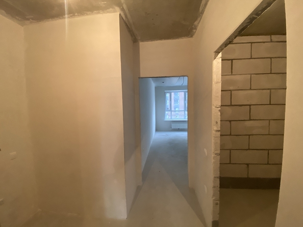 
   Продам 1-комнатную, 40.4 м², Берберовская ул, 9с2

. Фото 2.