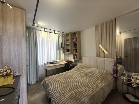 
   Продам 3-комнатную, 70.5 м², Соколова пр-кт, 86

. Фото 5.