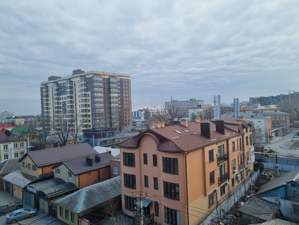 
   Продам 1-комнатную, 35.8 м², 18-я улица ул, 69

. Фото 15.