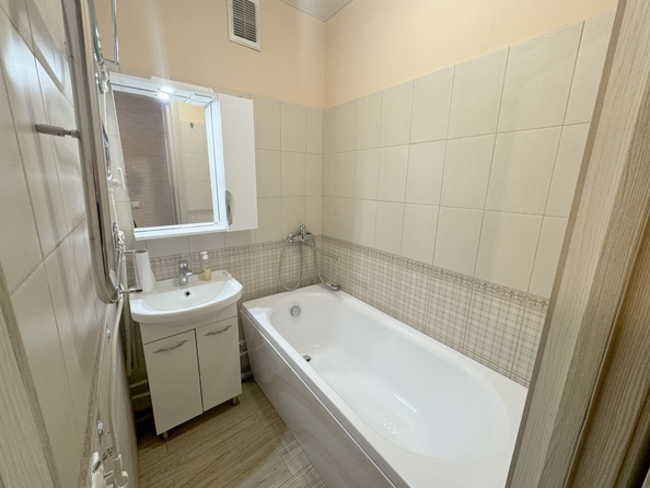 
   Продам 2-комнатную, 45 м², Ларина ул, 15

. Фото 7.