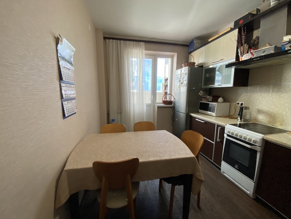 
   Продам 3-комнатную, 87 м², Извилистая ул, 11

. Фото 7.