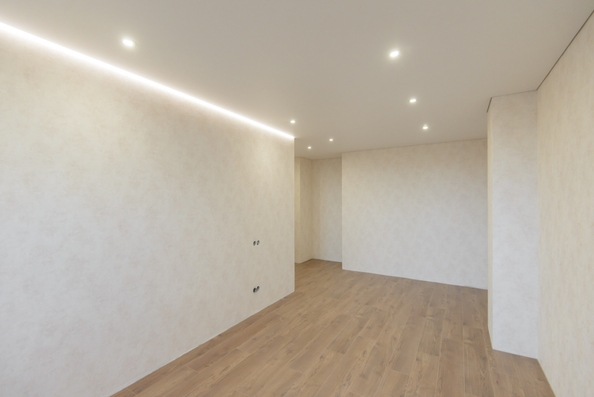 
   Продам 3-комнатную, 90 м², Воровского ул, 17

. Фото 6.