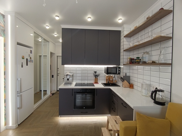 
   Продам 1-комнатную, 35 м², Еременко ул, 112

. Фото 4.