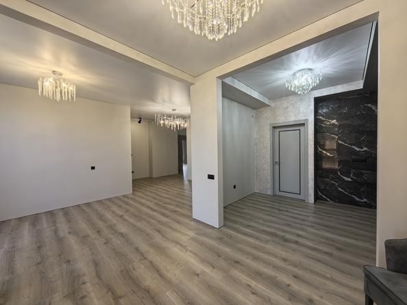 
   Продам 4-комнатную, 139.1 м², Максима Горького ул, 120

. Фото 26.