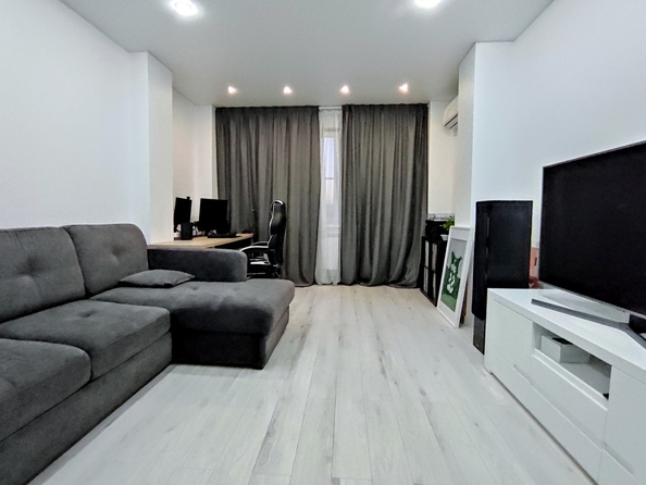 
   Продам 2-комнатную, 49.6 м², Таганрогская ул, 132

. Фото 2.