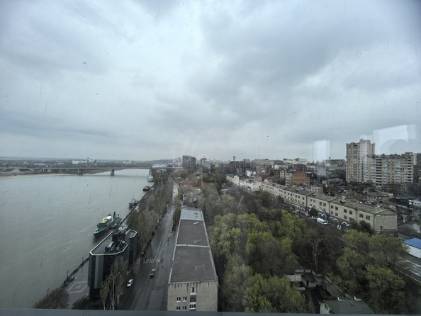 
   Продам 3-комнатную, 85 м², Береговая ул, 55

. Фото 13.