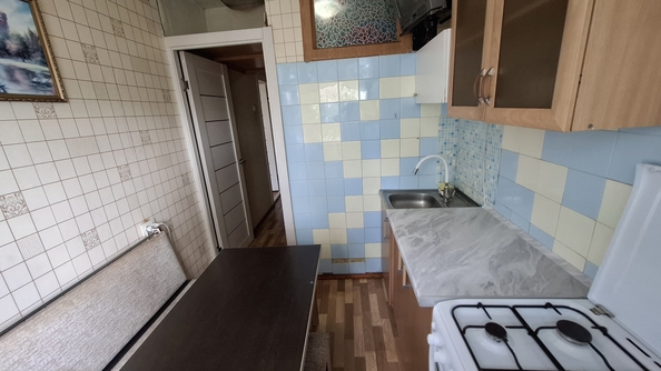 
   Продам 1-комнатную, 30.5 м², Днепропетровская ул, 2

. Фото 1.