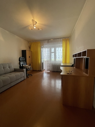 
  Продается 2-комн. квартира, 85 м², Комарова б-р, д. 16
. Фото 8.