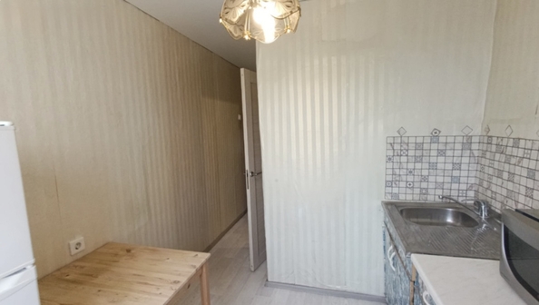 
  Продается 1-комн. квартира, 32 м², Краеведческая ул, д. 17
. Фото 2.