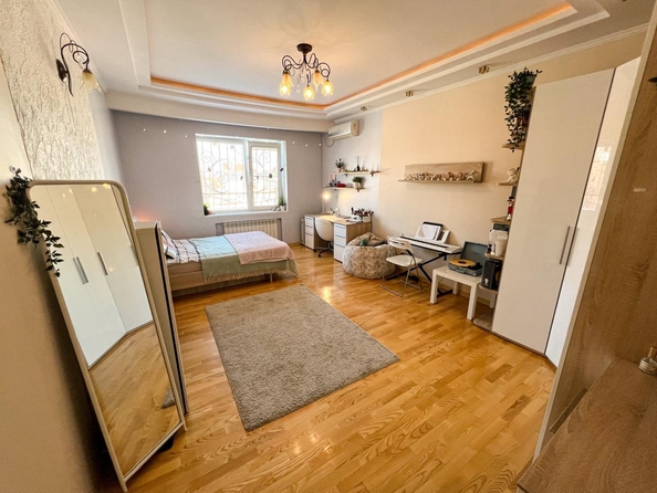 
  Продается дом, 325 м², поселок Янтарный
. Фото 8.