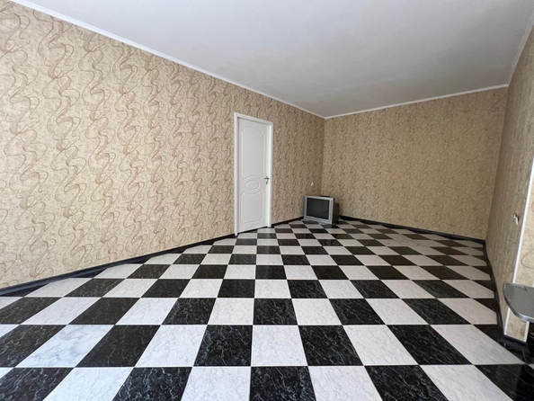 
  Продается 2-комн. квартира, 53.8 м², Нансена ул, д. 121
. Фото 9.