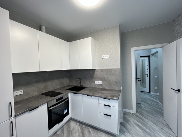 
  Продается 1-комн. квартира, 38 м², Ткачева ул, д. 42
. Фото 2.