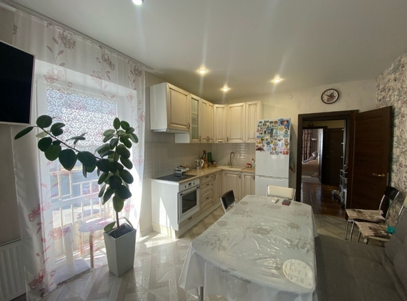 
  Продается 2-комн. квартира, 60 м², Еременко ул, д. 108
. Фото 5.