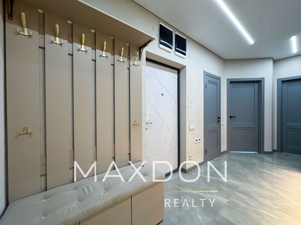 
  Продается 3-комн. квартира, 75 м², Берберовская ул, д. 15
. Фото 20.