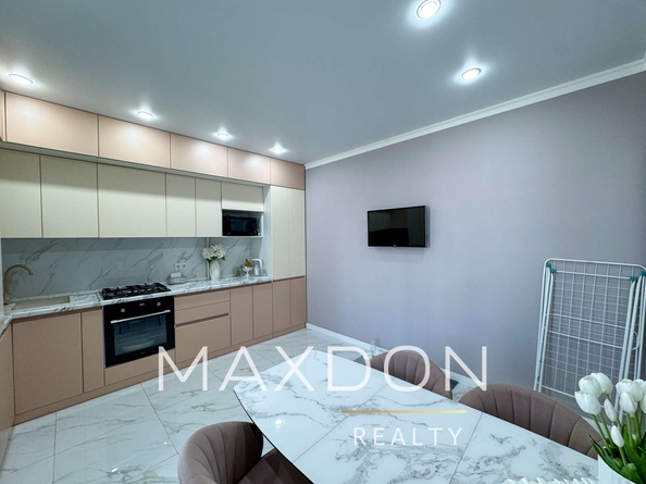 
  Продается 3-комн. квартира, 90 м², Берберовская ул, д. 4/2
. Фото 5.
