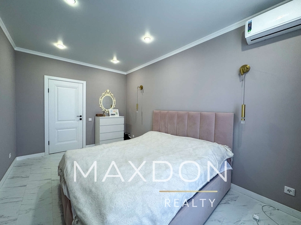 
  Продается 3-комн. квартира, 90 м², Берберовская ул, д. 4/2
. Фото 11.
