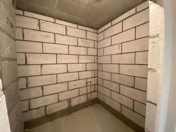 
  Продается 1-комн. квартира, 35 м², Берберовская ул, д. 11
. Фото 10.