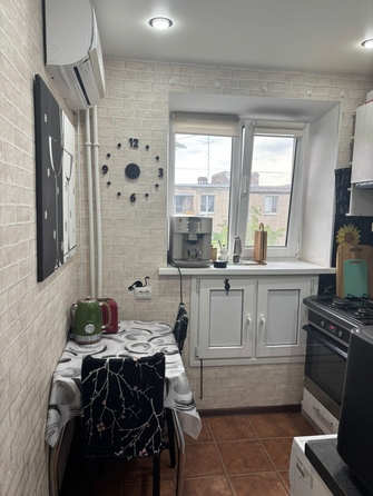 
  Продается 1-комн. квартира, 33 м², Минераловодская ул, д. 128
. Фото 2.