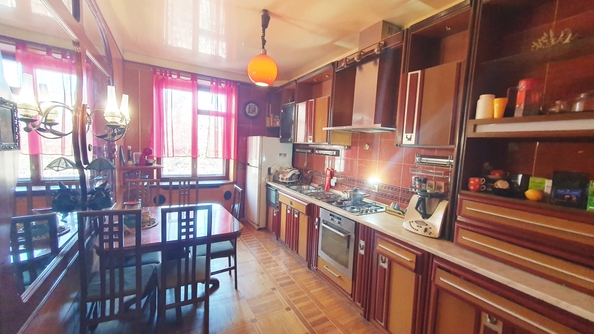 
  Продается 3-комн. квартира, 92 м², Серафимовича ул, д. 39
. Фото 10.