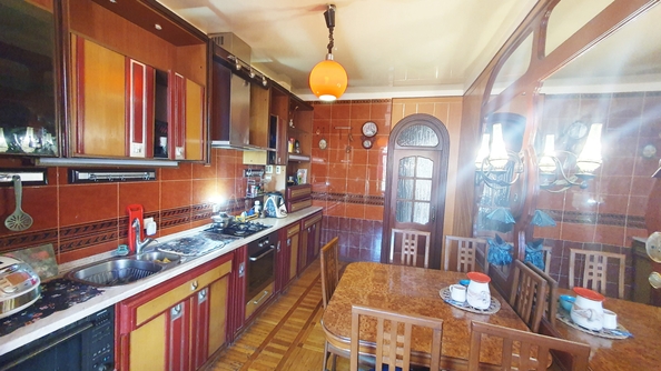 
  Продается 3-комн. квартира, 92 м², Серафимовича ул, д. 39
. Фото 12.