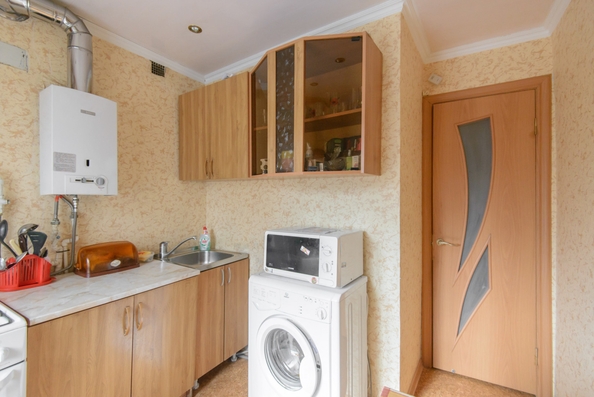 
  Продается 1-комн. квартира, 33 м², Смены ул, д. 21
. Фото 4.