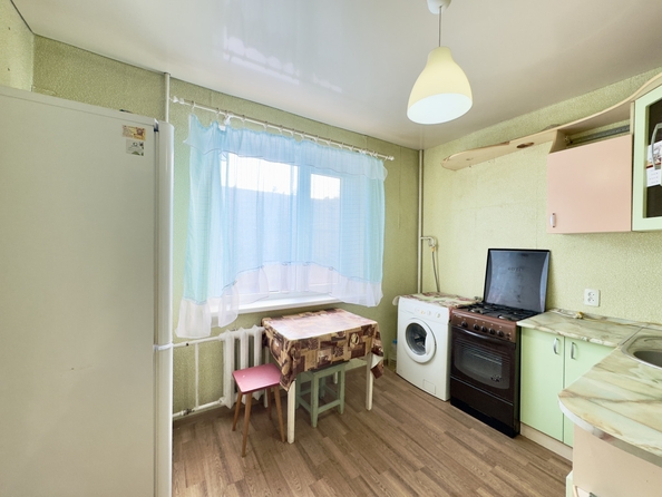 
  Продается 1-комн. квартира, 38 м², 40-летия Победы пр-кт, д. 69
. Фото 3.