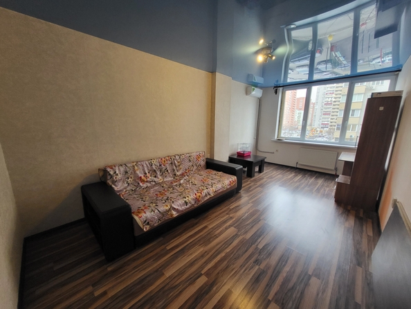 
  Продается 1-комн. квартира, 40.5 м², Жмайлова ул, д. 4г
. Фото 9.
