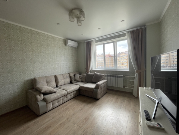 
  Продается 1-комн. квартира, 52.7 м², 2-я Володарского ул, д. 178
. Фото 5.