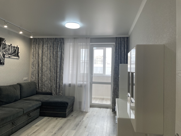 
  Продается 2-комн. квартира, 55 м², Тружеников ул, д. 80
. Фото 19.