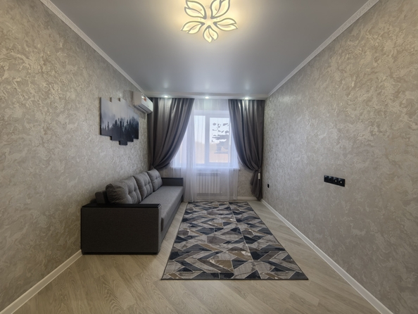 
  Продается 1-комн. квартира, 37.9 м², Берберовская ул, д. 32
. Фото 12.