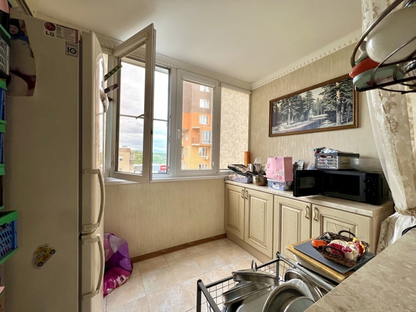 
  Продается 3-комн. квартира, 76 м², Коминтерна ул, д. 143
. Фото 6.