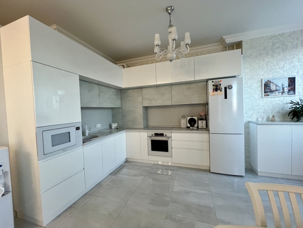 
  Продается 2-комн. квартира, 63 м², Карла Либкнехта ул, д. 112
. Фото 1.