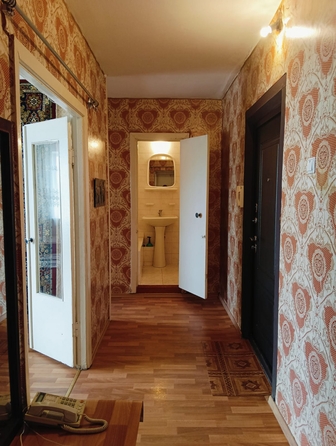 
  Продается 2-комн. квартира, 51 м², Добровольского ул, д. 18
. Фото 13.
