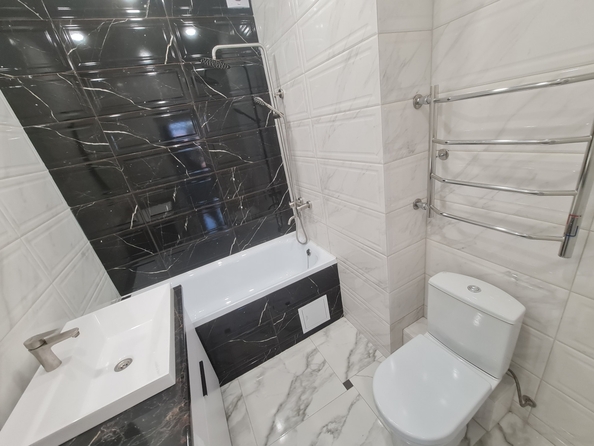 
  Продается 2-комн. квартира, 53 м², Элеваторный пер, д. 12
. Фото 12.