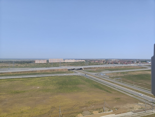 
  Продается 3-комн. квартира, 77 м², Еременко ул, д. 114
. Фото 36.
