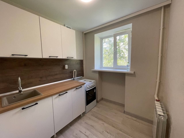
  Продается 2-комн. квартира, 33 м², 2-я Краснодарская ул, д. 96/6
. Фото 1.