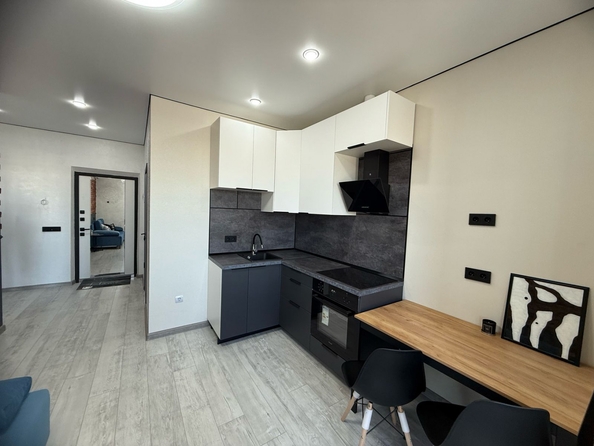 
  Продается 1-комн. квартира, 35 м², Еременко ул, д. 114
. Фото 2.