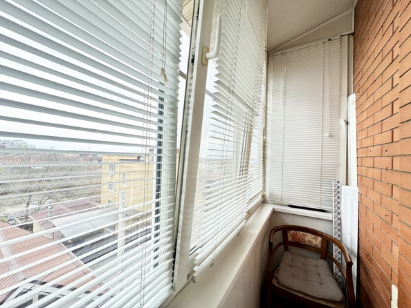 
  Продается 1-комн. квартира, 38.3 м², Благодатная ул, д. 241
. Фото 9.