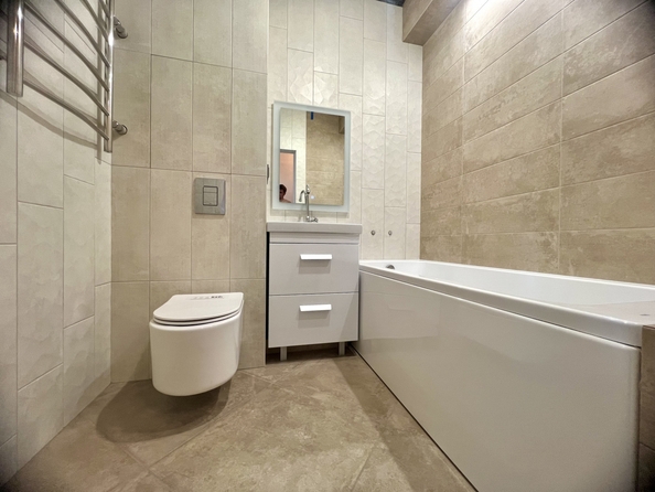 
  Продается 1-комн. квартира, 36.8 м², Платова ул, д. 64
. Фото 4.