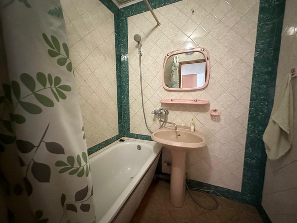 
  Продается 3-комн. квартира, 64 м², Зорге ул, д. 27/1
. Фото 7.