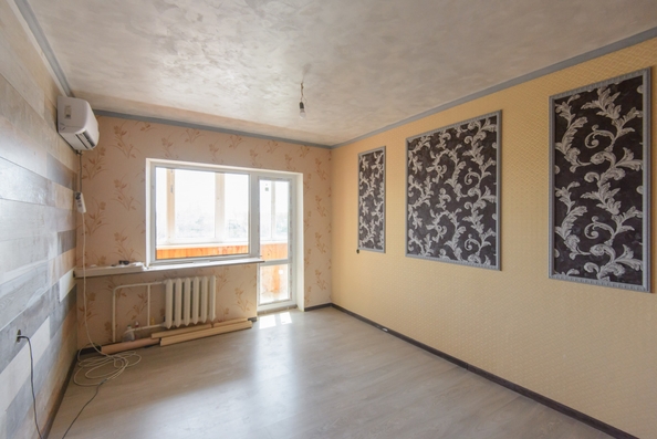 
  Продается 1-комн. квартира, 37 м², Думенко ул, д. 3
. Фото 2.