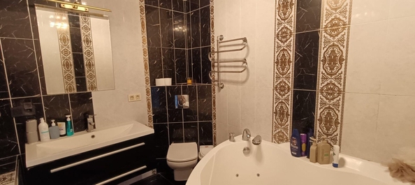 
  Продается 2-комн. квартира, 74 м², Ленина пр-кт, д. 245
. Фото 13.