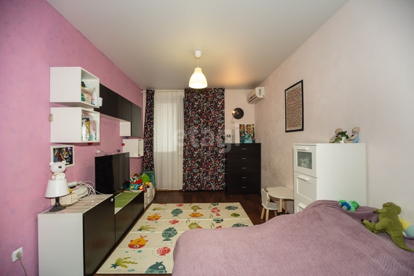 
   Продам 1-комнатную, 37 м², Батуринская ул, 161

. Фото 10.