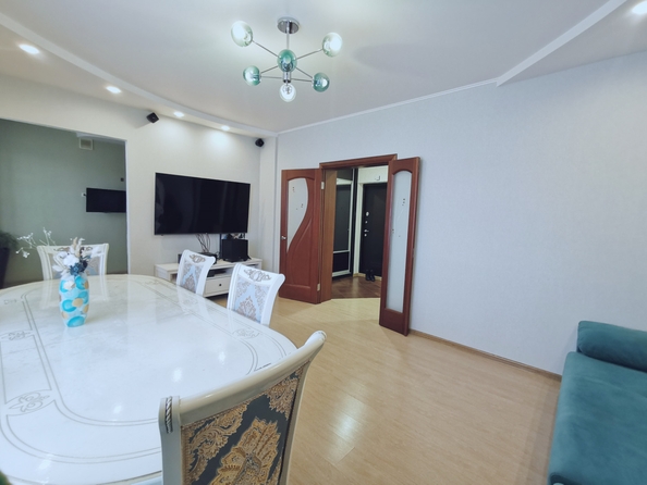 
  Продается 3-комн. квартира, 90 м², Жмайлова ул, д. 4/5
. Фото 3.
