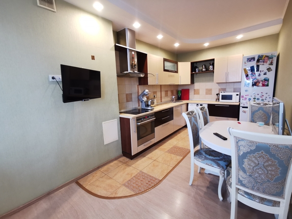 
  Продается 3-комн. квартира, 90 м², Жмайлова ул, д. 4/5
. Фото 12.