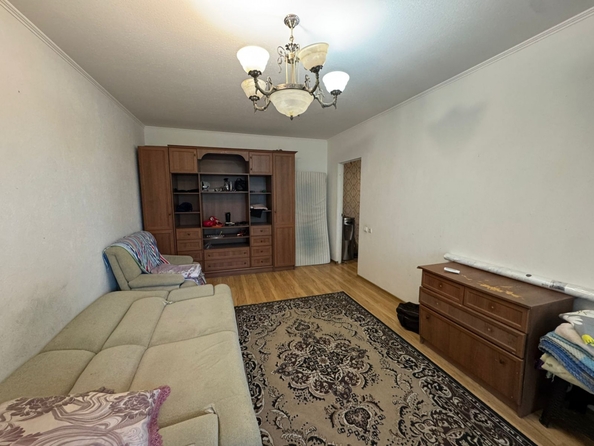 
  Продается 2-комн. квартира, 64 м², Зорге ул, д. 50
. Фото 5.