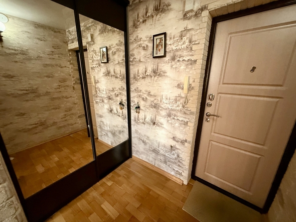
  Продается 1-комн. квартира, 32 м², Стачки пр-кт, д. 203
. Фото 11.