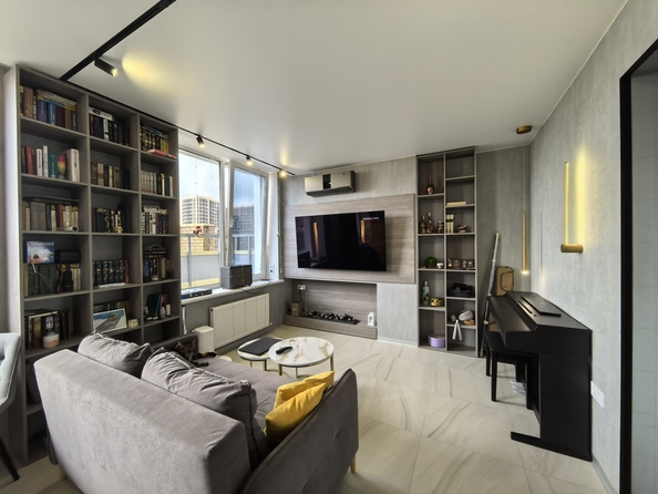 
  Продается 3-комн. квартира, 70.5 м², Соколова пр-кт, д. 86
. Фото 1.
