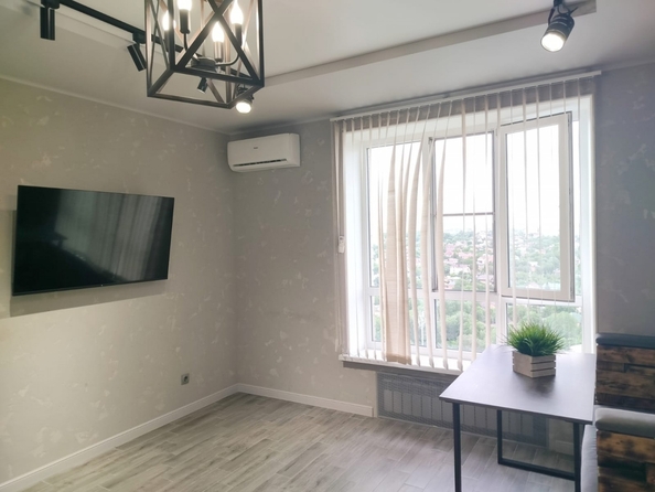 
  Продается 1-комн. квартира, 46 м², Заводская ул, д. 35
. Фото 3.