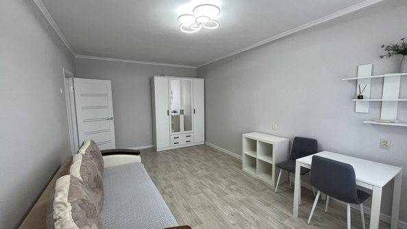 
  Продается 1-комн. квартира, 38 м², 339-й Стрелковой Дивизии ул, д. 17
. Фото 6.